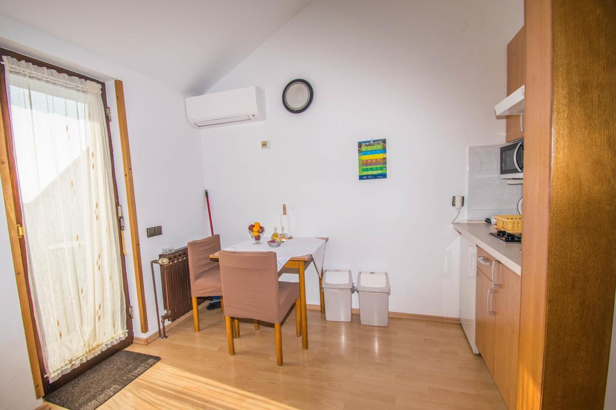 Apartments Punta & Vista In Krk Krk Town Zewnętrze zdjęcie