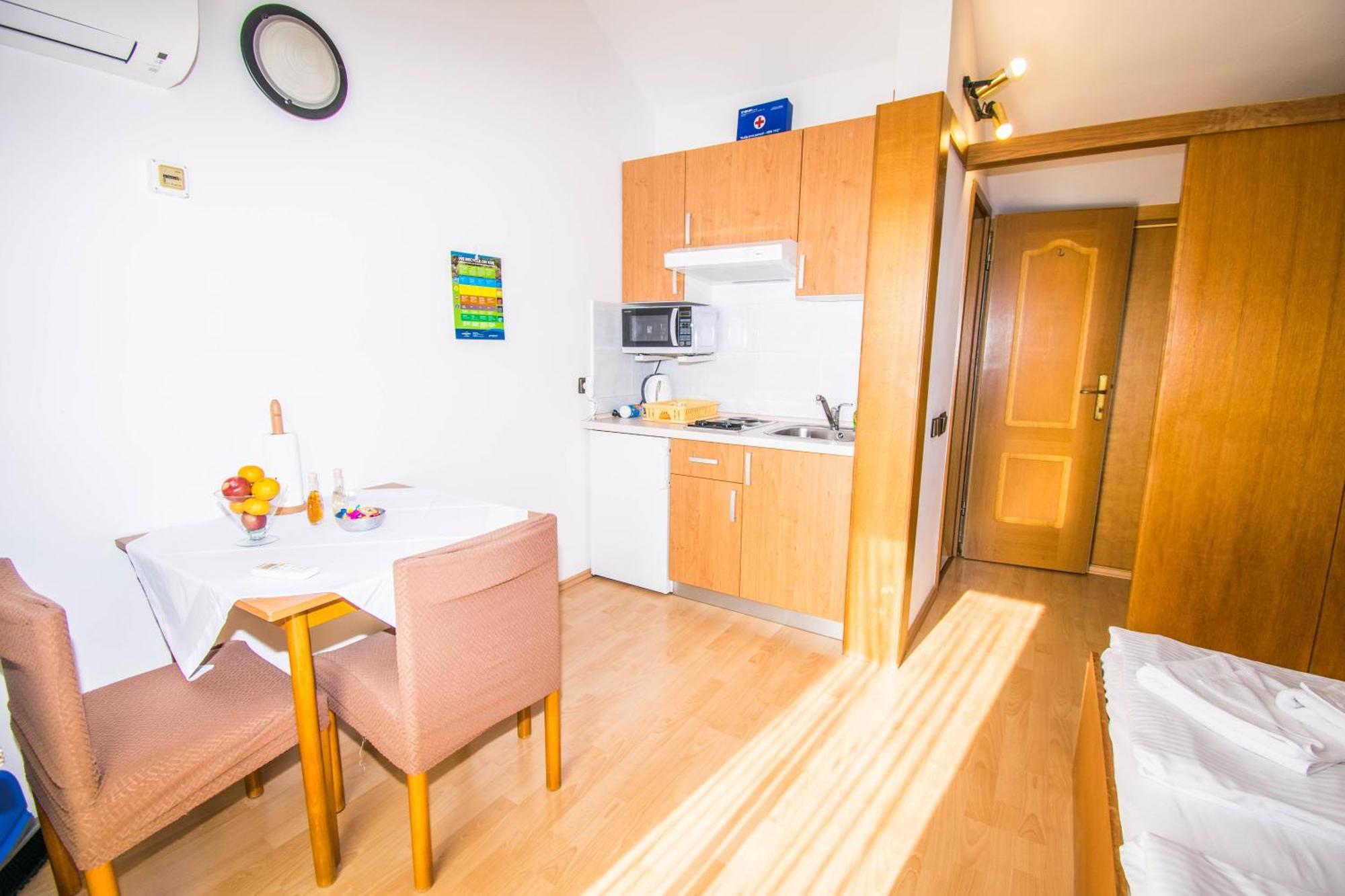 Apartments Punta & Vista In Krk Krk Town Zewnętrze zdjęcie