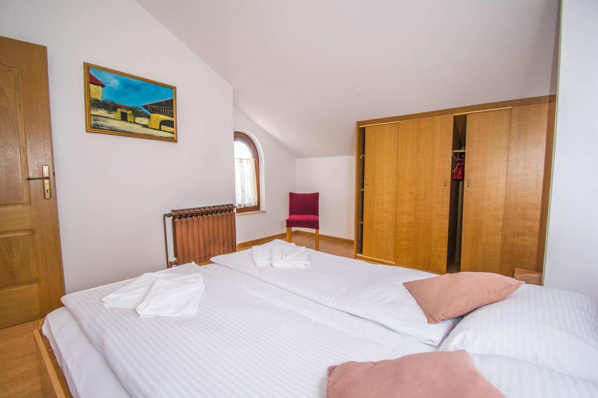 Apartments Punta & Vista In Krk Krk Town Zewnętrze zdjęcie