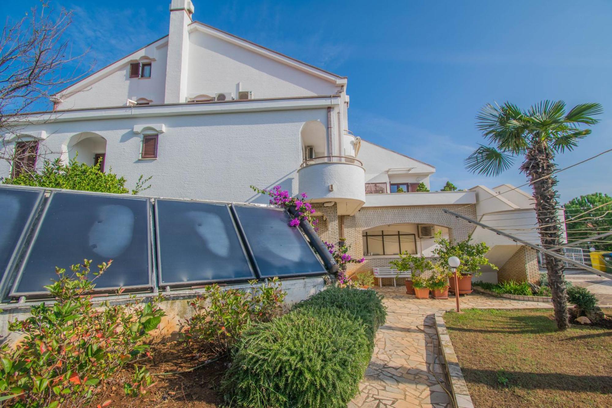 Apartments Punta & Vista In Krk Krk Town Zewnętrze zdjęcie