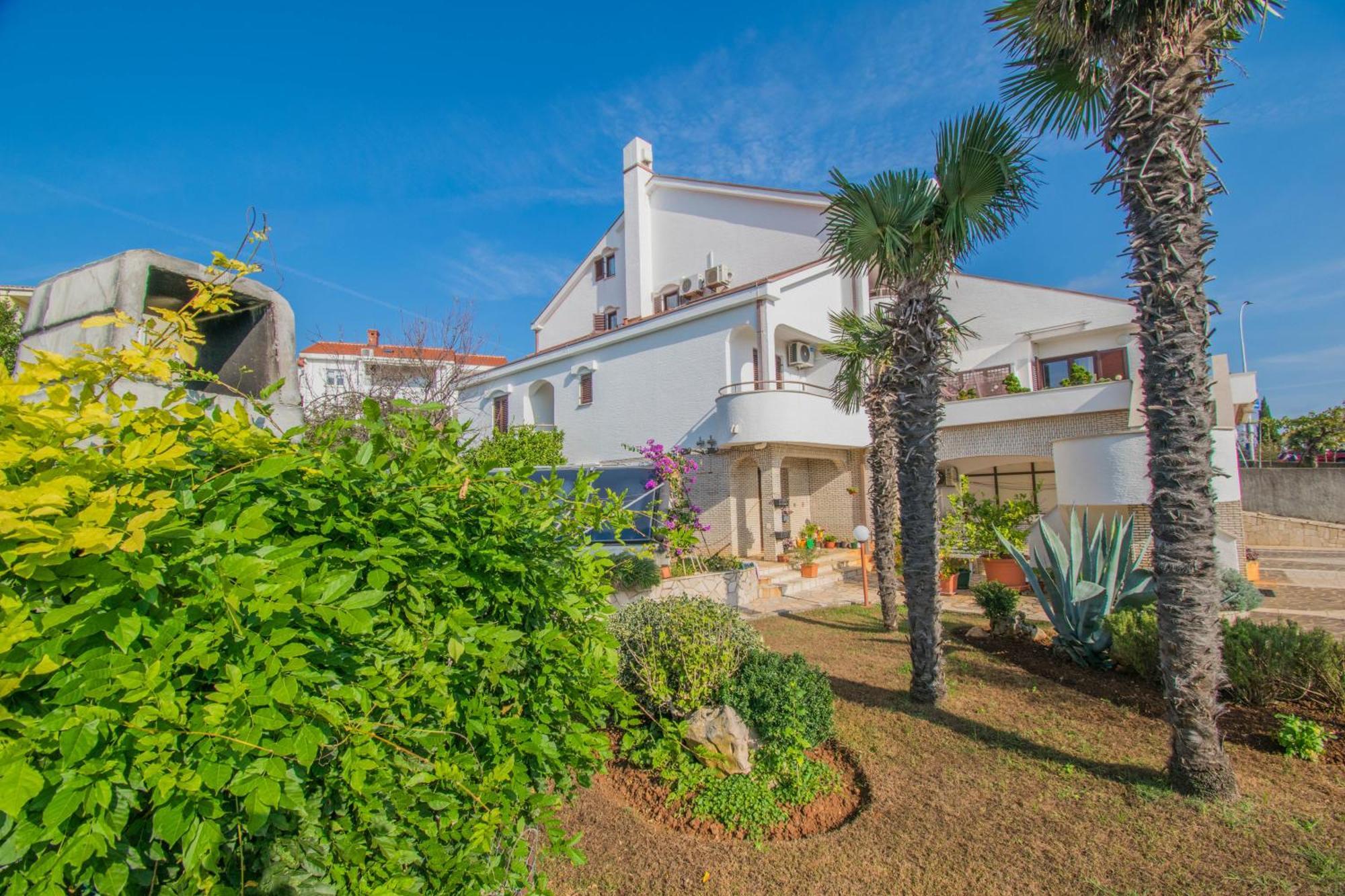 Apartments Punta & Vista In Krk Krk Town Zewnętrze zdjęcie