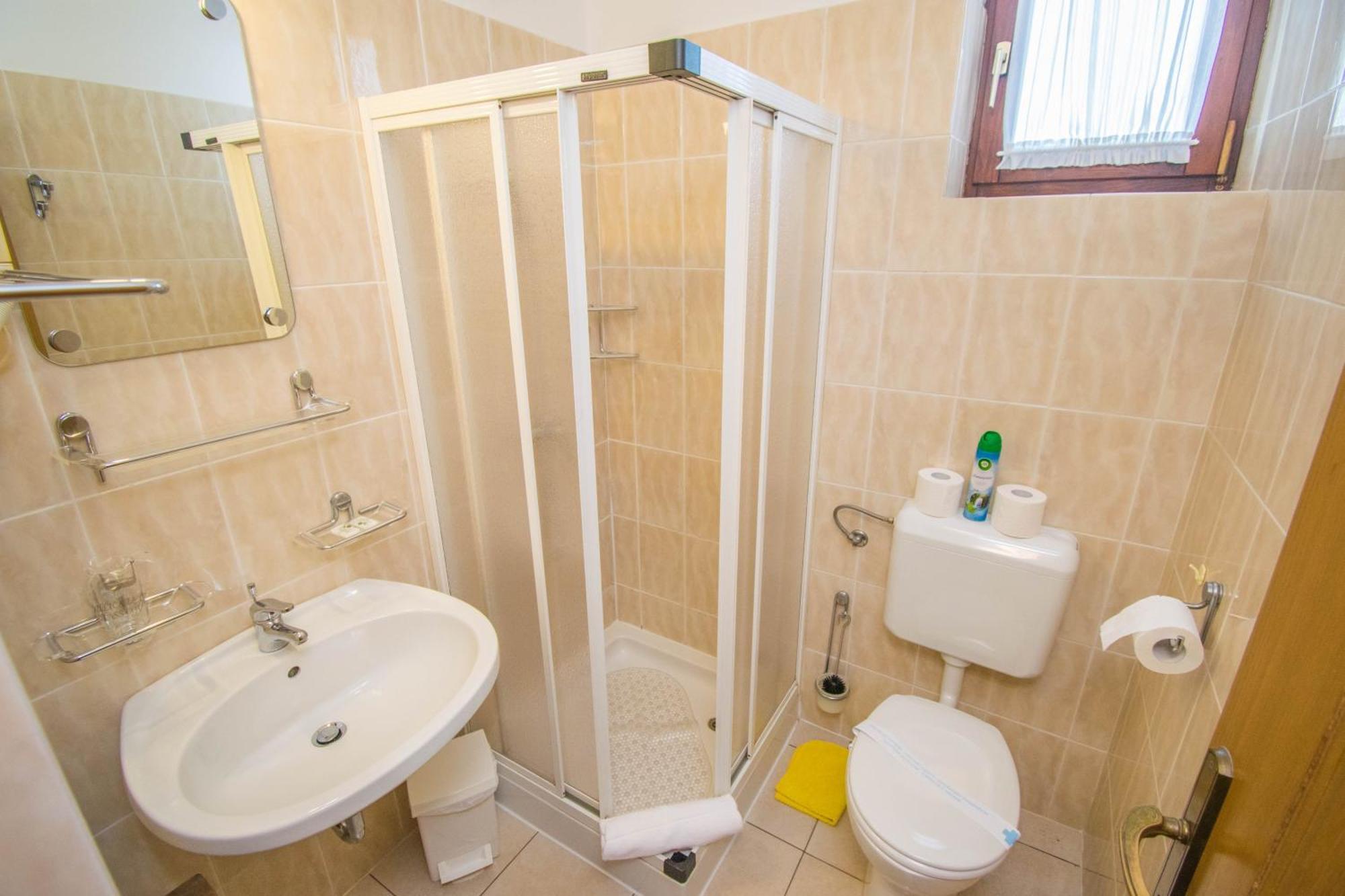 Apartments Punta & Vista In Krk Krk Town Zewnętrze zdjęcie
