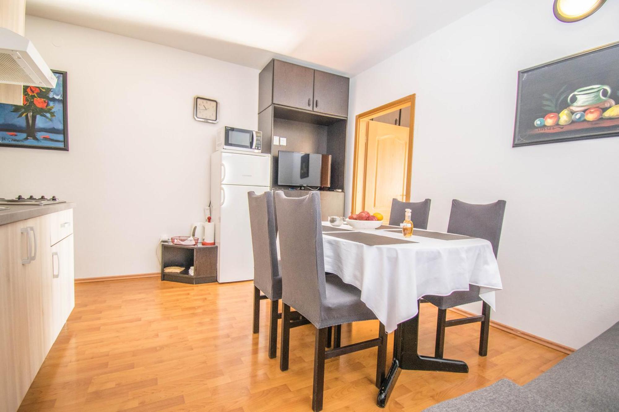 Apartments Punta & Vista In Krk Krk Town Zewnętrze zdjęcie